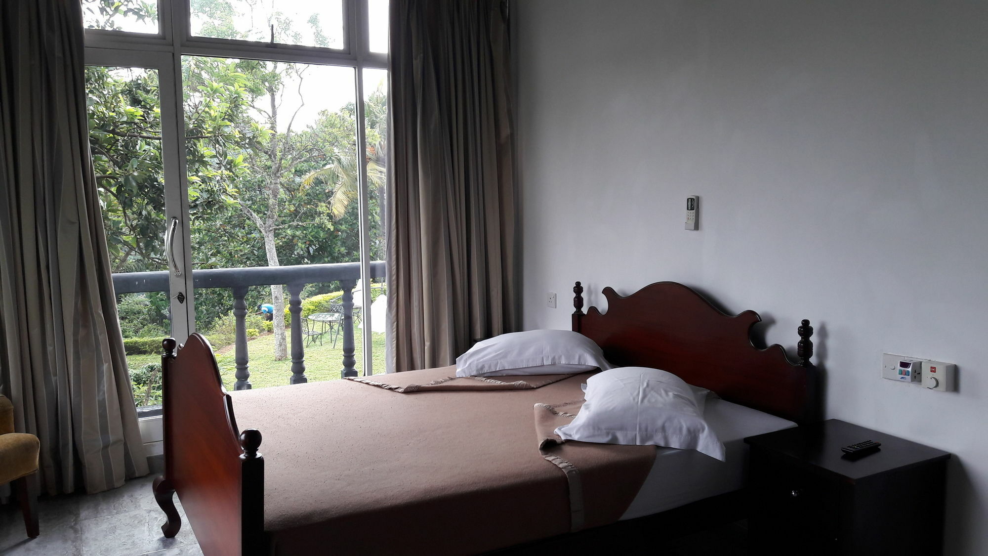 Oyo 441 Kandy Hill Bungalow Eksteriør bilde